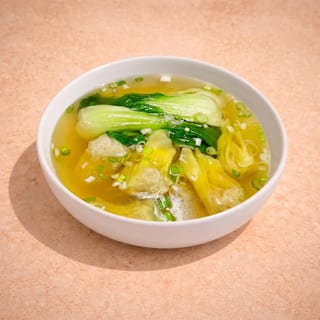 Wonton Noodle Soup (鮮蝦雲吞湯面)
